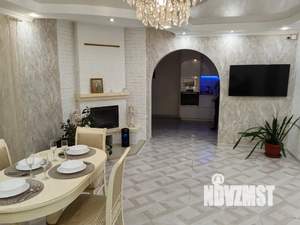 Дом 200м², 2-этажный, посуточно, 
