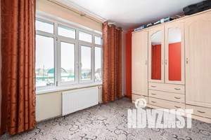 Дом 245м², 3-этажный, участок 14 сот.  