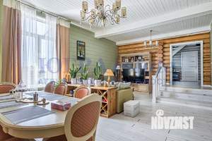 Дом 344м&sup2;, 2-этажный, участок 10 сот.  
