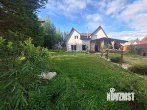 Дом 220м&sup2;, 2-этажный, участок 7 сот.  