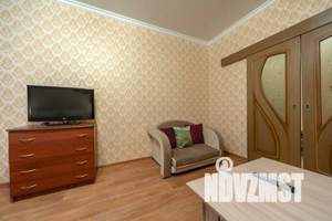 1-к квартира, посуточно, 49м2, 3/9 этаж