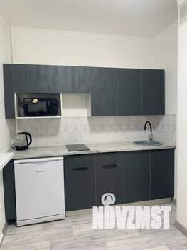 1-к квартира, посуточно, 38м2, 2/16 этаж