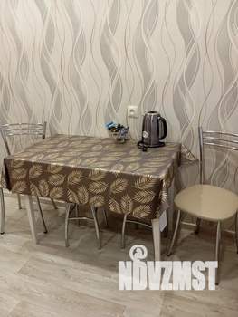 1-к квартира, посуточно, 30м2, 3/8 этаж