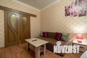 1-к квартира, посуточно, 49м2, 3/9 этаж