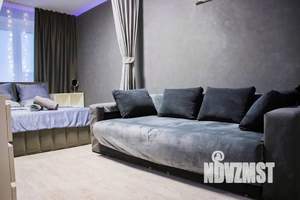 1-к квартира, посуточно, 45м2, 6/9 этаж