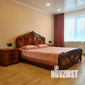 1-к квартира, посуточно, 30м2, 7/9 этаж