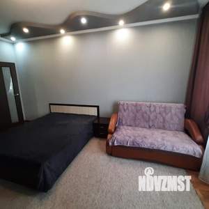 2-к квартира, посуточно, 58м2, 1/1 этаж