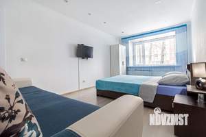 1-к квартира, посуточно, 35м2, 1/1 этаж