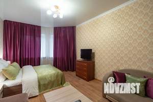 1-к квартира, посуточно, 49м2, 3/9 этаж