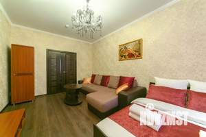 1-к квартира, посуточно, 51м2, 2/10 этаж