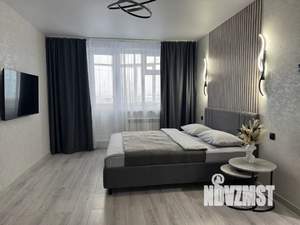 1-к квартира, посуточно, 42м2, 3/16 этаж