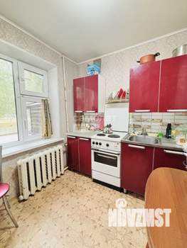 3-к квартира, вторичка, 63м2, 1/5 этаж