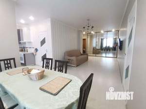 1-к квартира, вторичка, 72м2, 9/15 этаж