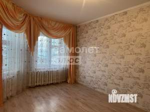 2-к квартира, вторичка, 56м2, 1/9 этаж