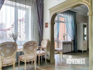 4-к квартира, вторичка, 112м2, 2/6 этаж